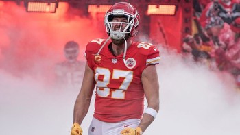Chiefs vs. Eagles odds, line, spread: Monday Night Football picks, predictions from NFL model on 174-125 roll