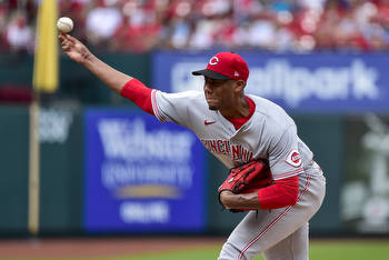 Cincinnati Reds vs Milwaukee Brewers 6/17/22 MLB Picks, Predictions, Odds