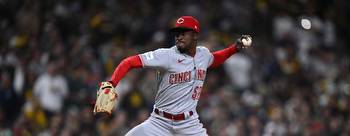 Cincinnati Reds vs San Diego Padres 5/2/2023 Picks Predictions