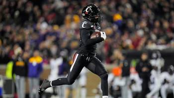 Cincinnati vs. Tulane prediction, odds, line: 2022 Week 13 college football picks, best bets by proven model