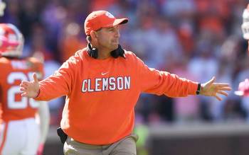 Clemson vs Louisville Odds, Spread, Picks & Predictions