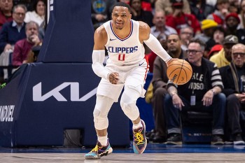 Clippers vs Lakers Picks, Predictions & Odds Tonight