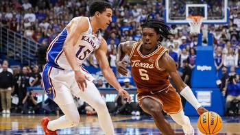College basketball picks, schedule: Predictions for Kansas vs. Texas and more Top 25 games Saturday
