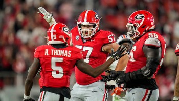 College football championship week: What pro bettor, oddsmaker think