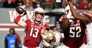 College Football Heisman odds for 2023 season include Devin Leary
