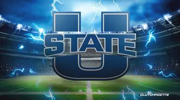 College Football Odds: Utah State over/under win total prediction