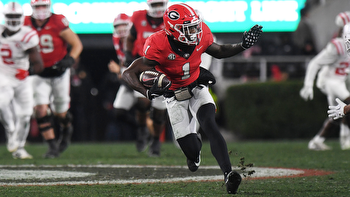 College Football Playoff Rankings prediction: Georgia jumps Ohio State for No. 1 as new team enters top four