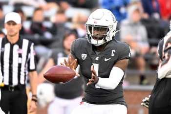 College Football Totals Picks Week 6: Over or Under Predictions for Saturday