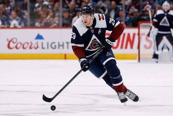 Colorado Avalanche vs Carolina Hurricanes 11/12/22 NHL Picks, Predictions, Odds