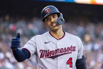 Cubs Currently Big Betting Favorites to Sign Carlos Correa