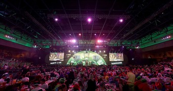 Darts today: Match results and order of play from day 3 of PDC World Championship
