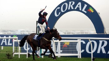 Datsalrightgino wins the Coral Gold Cup at odds of 16-1 after epic ride by jockey Gavin Sheehan