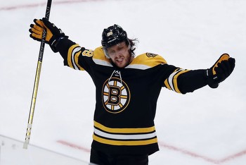 David Pastrnak scores 50th goal, making Bruins’ history