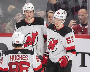 Devils vs. Maple Leafs picks and odds: Back New Jersey to win its 11th straight game