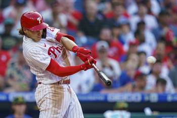 Dodgers vs. Phillies prediction, betting odds for MLB on Sunday