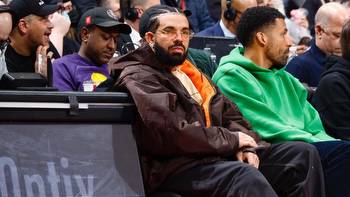 Drake's betting woes continue as rap star loses $150,000 on parlays featuring Lakers, Bruins