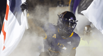 ECU Football Predictions, Betting Tips & Team Preview 2023: WagerTalk Best Betting Guide