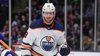 Edmonton Oilers at Chicago Blackhawks odds, picks and betting tips