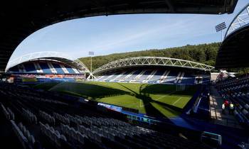 EFL expert delivers prediction for Huddersfield Town’s meeting with Luton Town