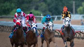El Paso's Ramos jockeys compete in Ruidoso races with 'brotherly love'