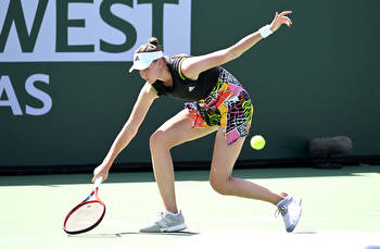 Elena Rybakina vs Ajla Tomljanovic 7/6/22 Wimbledon Tennis Picks, Predictions, Odds
