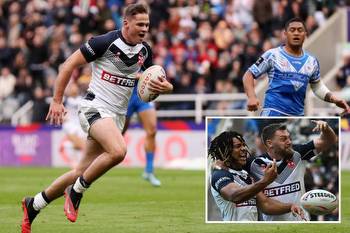 England 60 Samoa 6: Sensational start for Rugby League World Cup hosts with blistering display in Newcastle