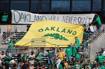 Ex-Oakland A's exec to MLB owners: Vote down Las Vegas relocation