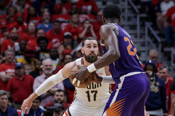 Experts Pick Prop Bets for Phoenix Suns-New Orleans Pelicans