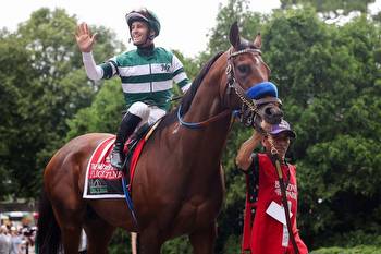 Flightline heavily favored to capture Breeders' Cup Classic