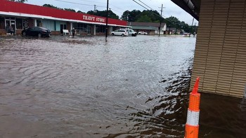 Flooding washes over Mississippi