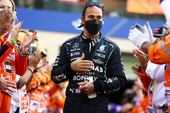 Formula 1: Do betting odds show Lewis Hamilton retiring?