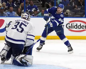 Game 4 Maple Leafs vs. Lightning playoff picks and odds: Tampa should fill the net at home