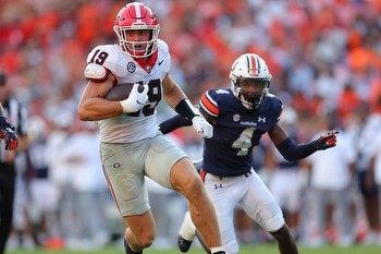 Georgia Still College Football Betting Favorite After Shaky Start