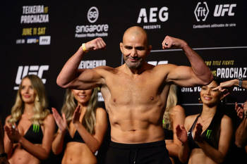 Glover Teixeira vs Jamahal Hill Opening Odds for UFC 283 Title Fight