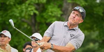 Golfer Phil Mickelson lost $100 million wagering, book says