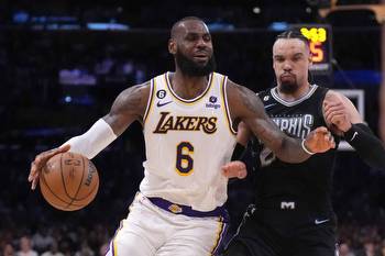Grizzlies vs. Lakers odds: NBA Playoffs Game 5 prediction, pick