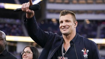 Gronk missed! Claim FanDuel promo code to Bet $5, Get $200 after Rob Gronkowski misses 'Kick of Destiny 2'