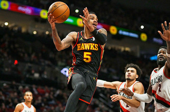 Hawks vs Lakers Picks, Predictions & Odds Tonight