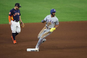 Houston Astros vs Texas Rangers Odds, Player Props & Picks for Game 3 (Oct. 18)