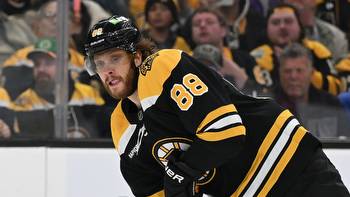 How Oddsmakers View 2024 Hart Trophy Candidacy Of Bruins Star