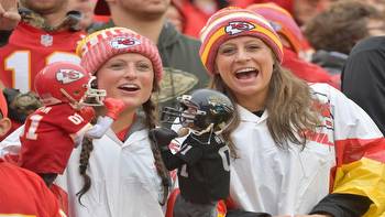 How to watch Chiefs vs. Raiders: Live stream, TV channel, start time for Monday's NFL game