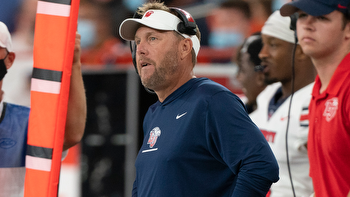 Hugh Freeze in position to succeed quickly at Auburn amid modern college football landscape