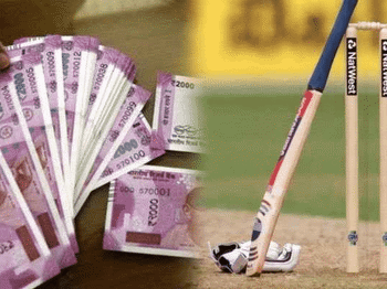 Hyderabad: Police bust cricket betting racket, seize Rs 1.8L