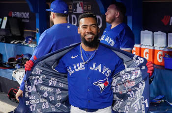Inside the Clubhouse: Why did the Blue Jays trade Teoscar Hernandez?
