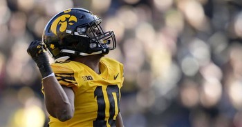 Iowa-Northwestern odds: How to bet record-low total of 30.5