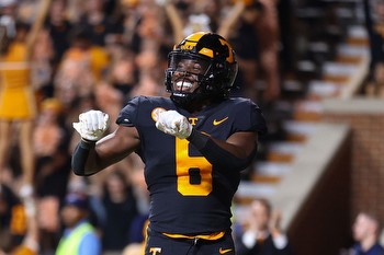 Iowa vs. Tennessee Prediction, Preview, and Odds