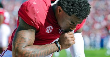 Iron Bowl: Alabama football at Auburn predictions and injury updates