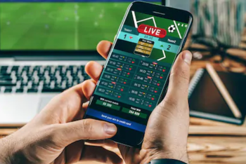 Is it Better to Place Your Sports Bets Online?