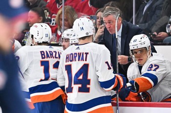 Islanders vs. Maple Leafs prediction: NHL odds, picks, best bets