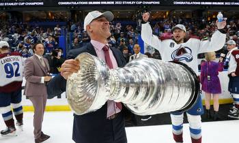 Jared Bednar keeps showing he's more than a great hockey coach